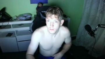 TheGuynextdoor3  02-10-2021 Recorded Video Topless